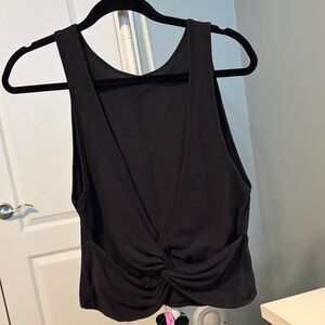 Lululemon black back scoop tank